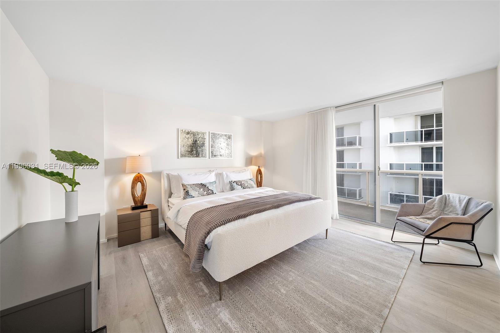 SUNSET HARBOUR NORTH COND - Residential Lease