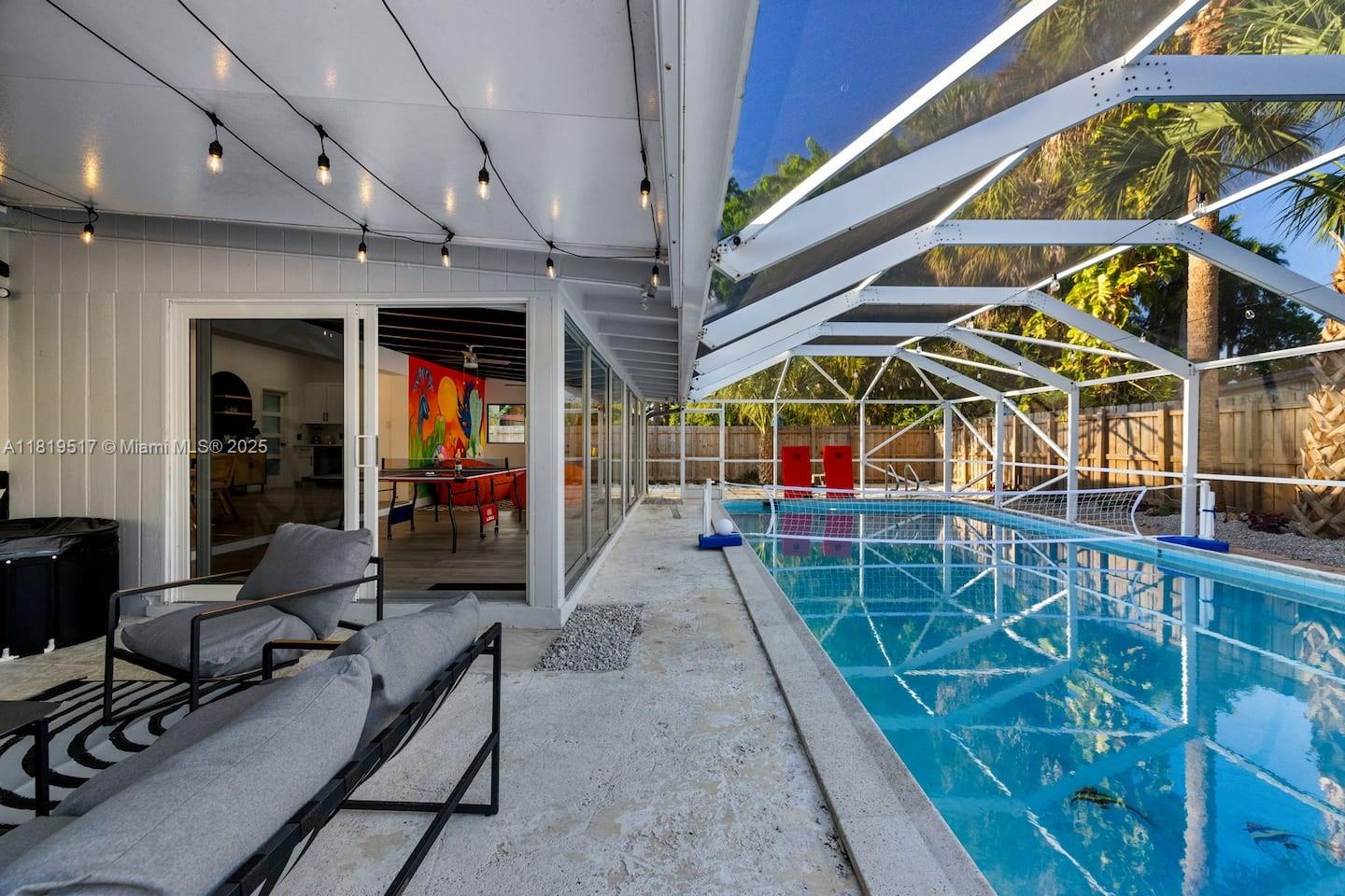 LAUDERDALE ISLES NO 2 - Residential