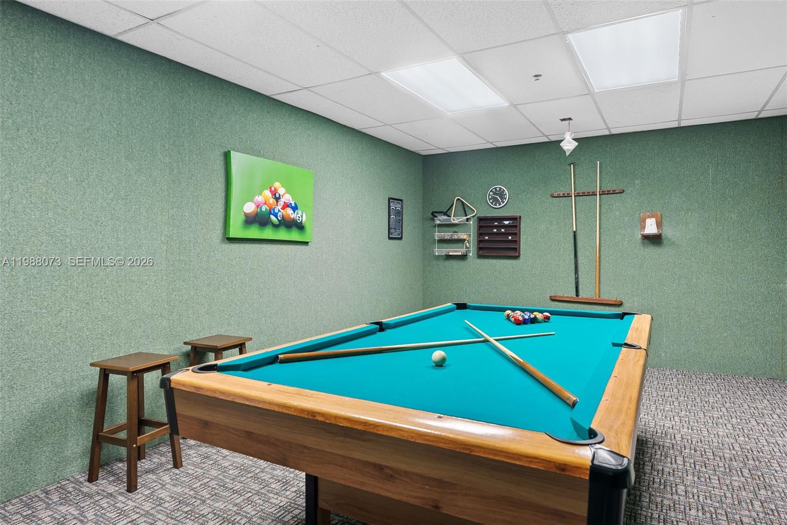 EMERALD TOWER CONDO - Residential