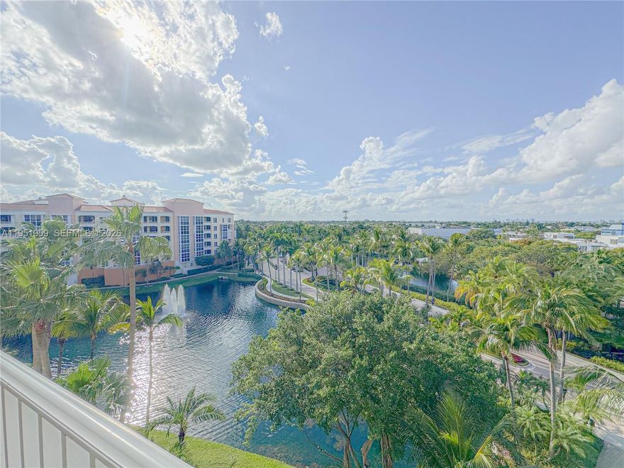 Beautiful Penthouse !! Experience the ultimate in island resort living at the prestigious Ocean Club in Key Biscayne. Live in a 3 bedroom, this residence offers a flexible layout: a 2 bed, 2 bath unit PLUS an additional room with a window and closet, allowing the home to become a 3 bedroom. The penthouse features a private, secure elevator with direct access into the unit, creating privacy, convenience, and a true sense of exclusivity. The home offers a seamless flow, abundant natural light, and well-proportioned rooms to fit your lifestyle.
Living at the Ocean Club means enjoying a five star, resort style lifestyle every day, with access to direct beach entry and full beach and pool service, multiple pools, on site restaurants with direct beach service, a state of the art fitness center, a full service spa and beauty salon, a renowned Tennis Center with Har Tru clay courts and new padel courts, basketball court, playgrounds, children’s play areas, and lush tropical landscaping throughout the community, plus top rated schools.
All just minutes from Brickell, Downtown Miami, and Miami International Airport. A rare opportunity to own in Key Biscayne’s most desirable oceanfront community where every day feels like a vacation.