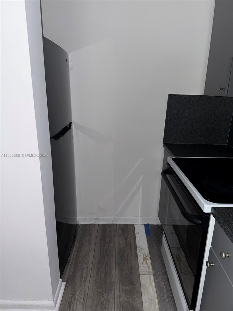 PALMETTO SPRINGS CONDO VI - Residential Lease