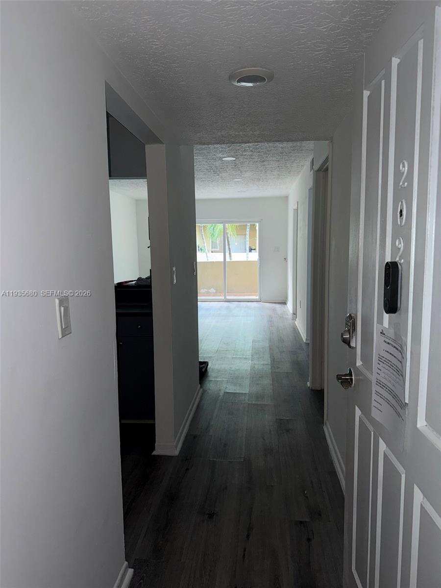 PALMETTO SPRINGS CONDO VI - Residential Lease