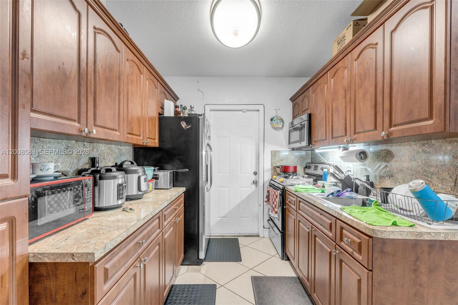 VICTORY GARDENS - Residential