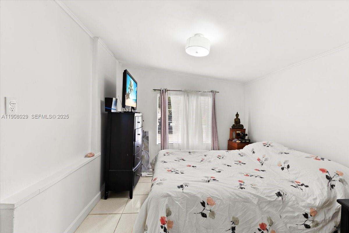 LAKE FOREST SEC 4 - Residential