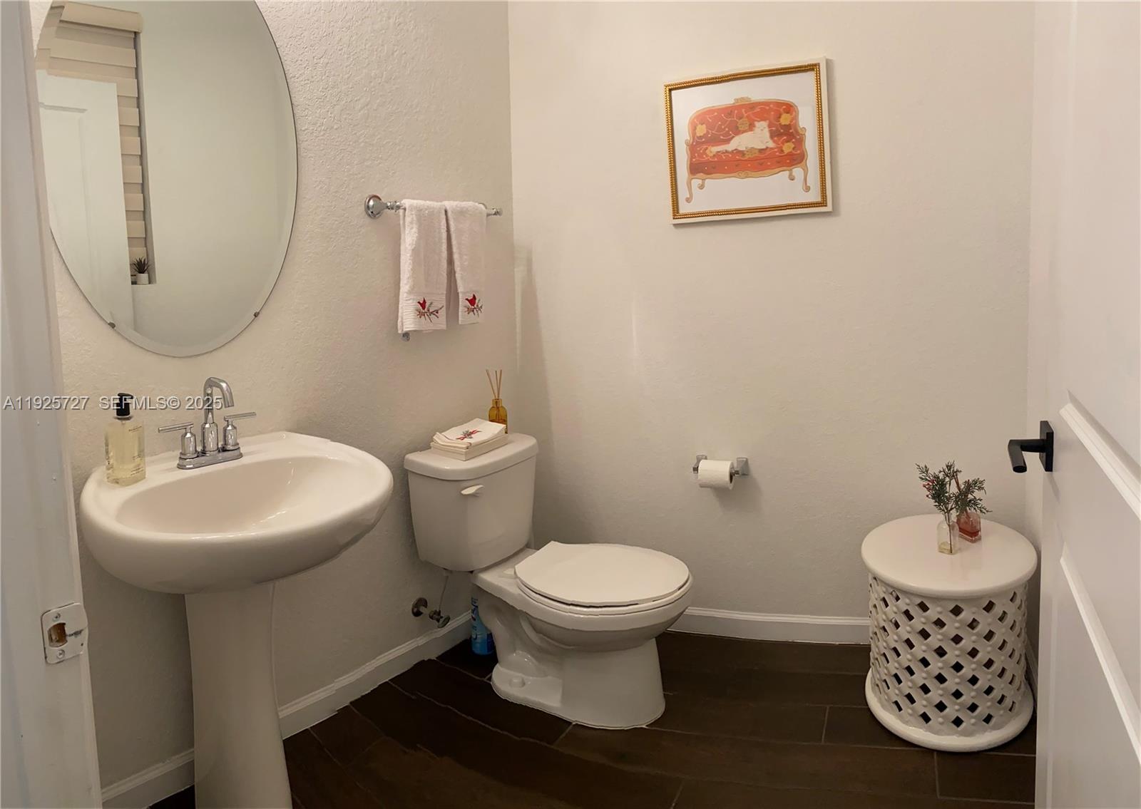 A H AT TURNPIKE SOUTH SEC - Residential