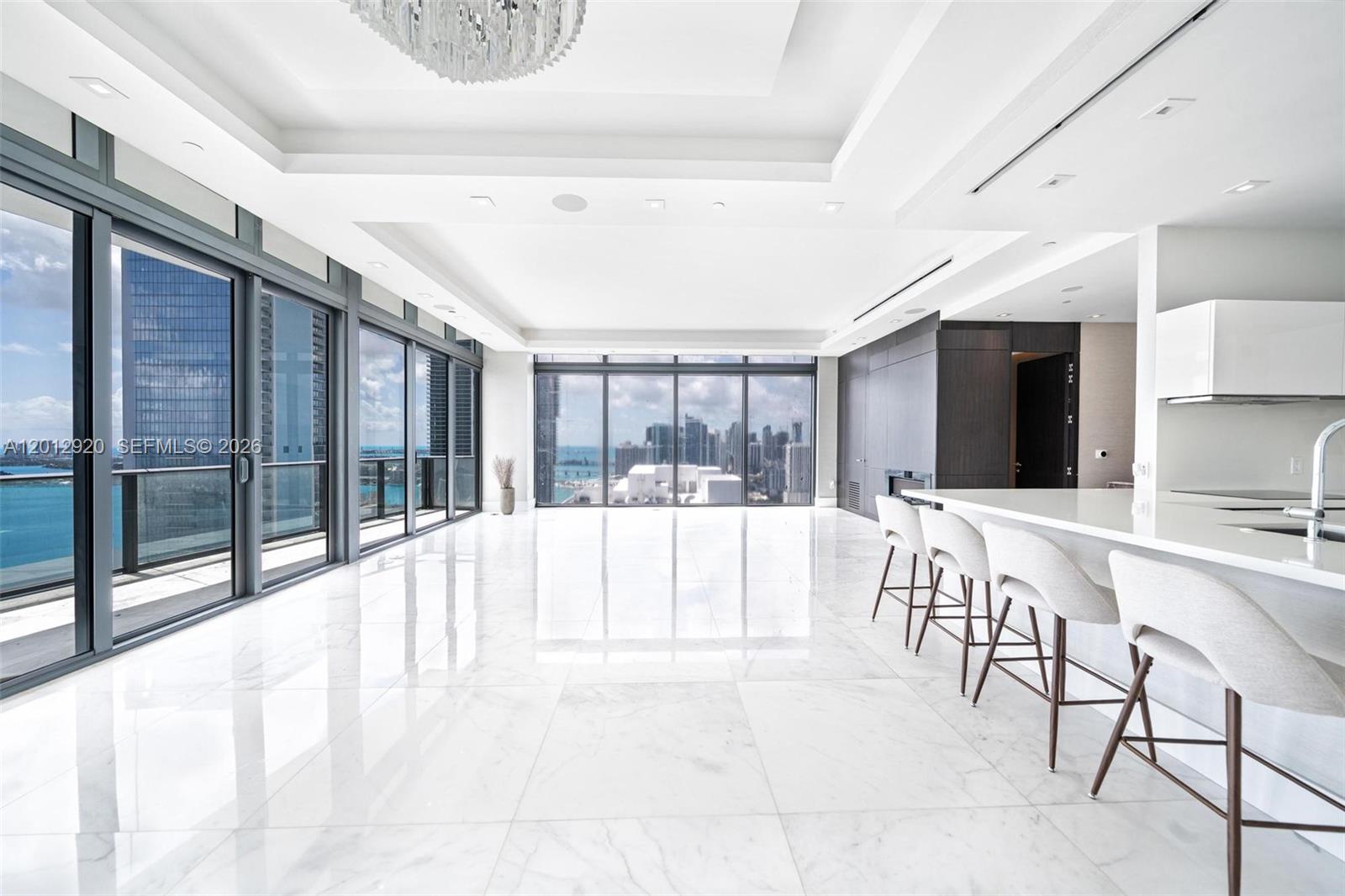 ICON BAY CONDO - Residential Lease