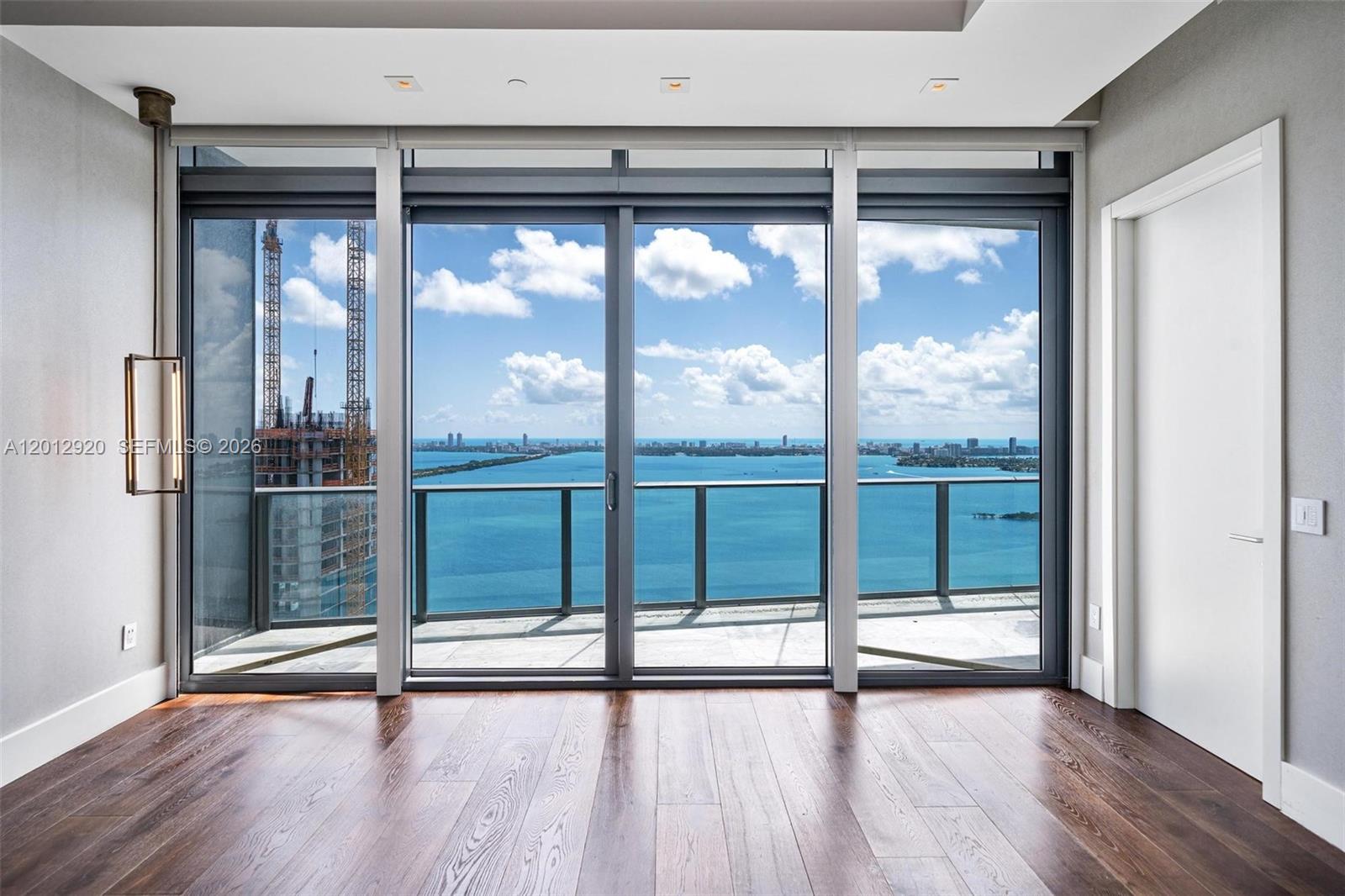 ICON BAY CONDO - Residential Lease