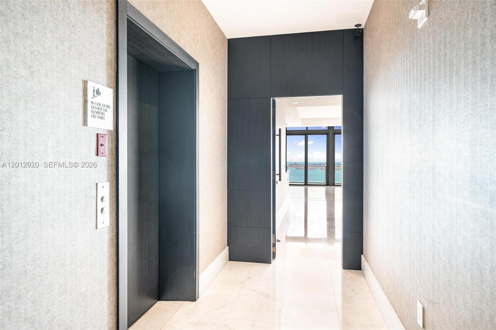 ICON BAY CONDO - Residential Lease