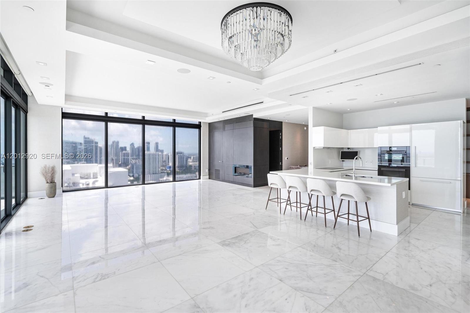 ICON BAY CONDO - Residential Lease