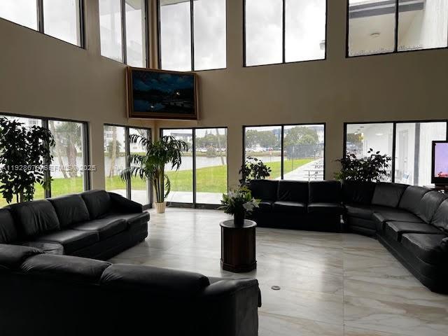 CASTLE APARTMENTS 12 COND - Residential