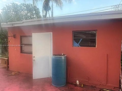 430 NW 121st St 1 Miami FL 33168