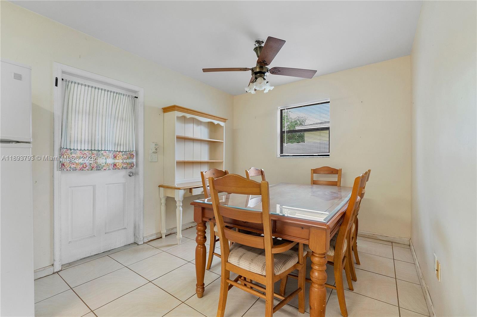 HOPPERS GARDEN TRACTS - Residential