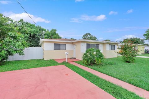 621 SW 5th Ct Hallandale Beach FL 33009
