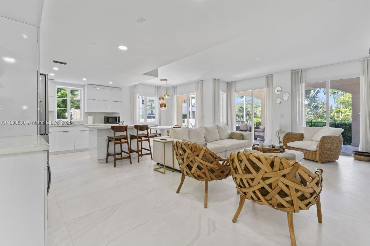 19217 Fisher Island Dr 19217