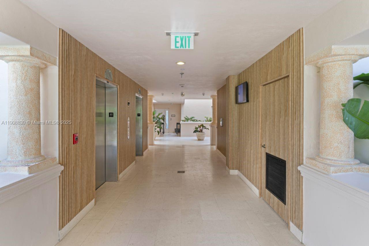 SEASIDE CONDO - Residential Lease