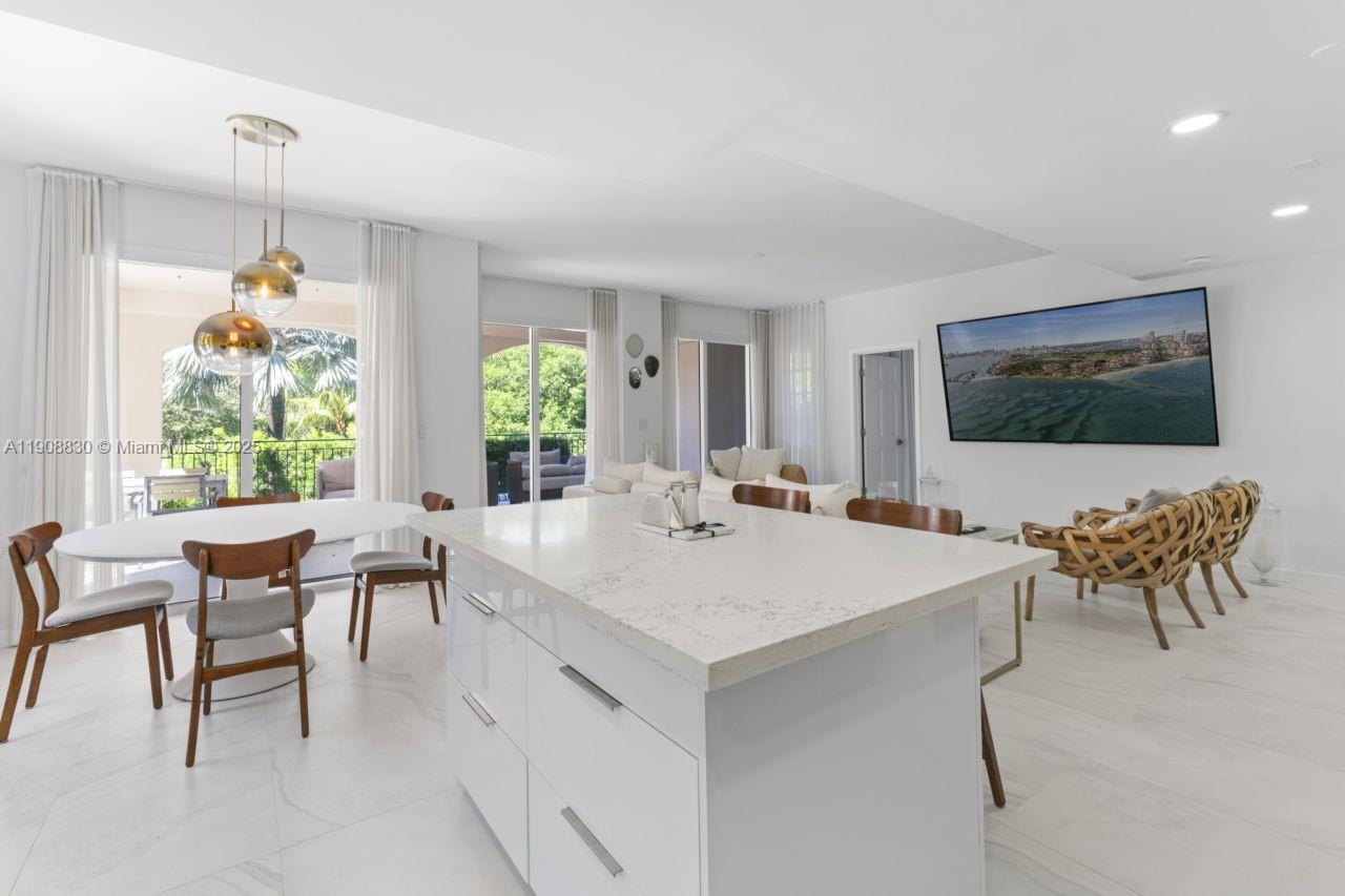 19217 Fisher Island Dr 19217