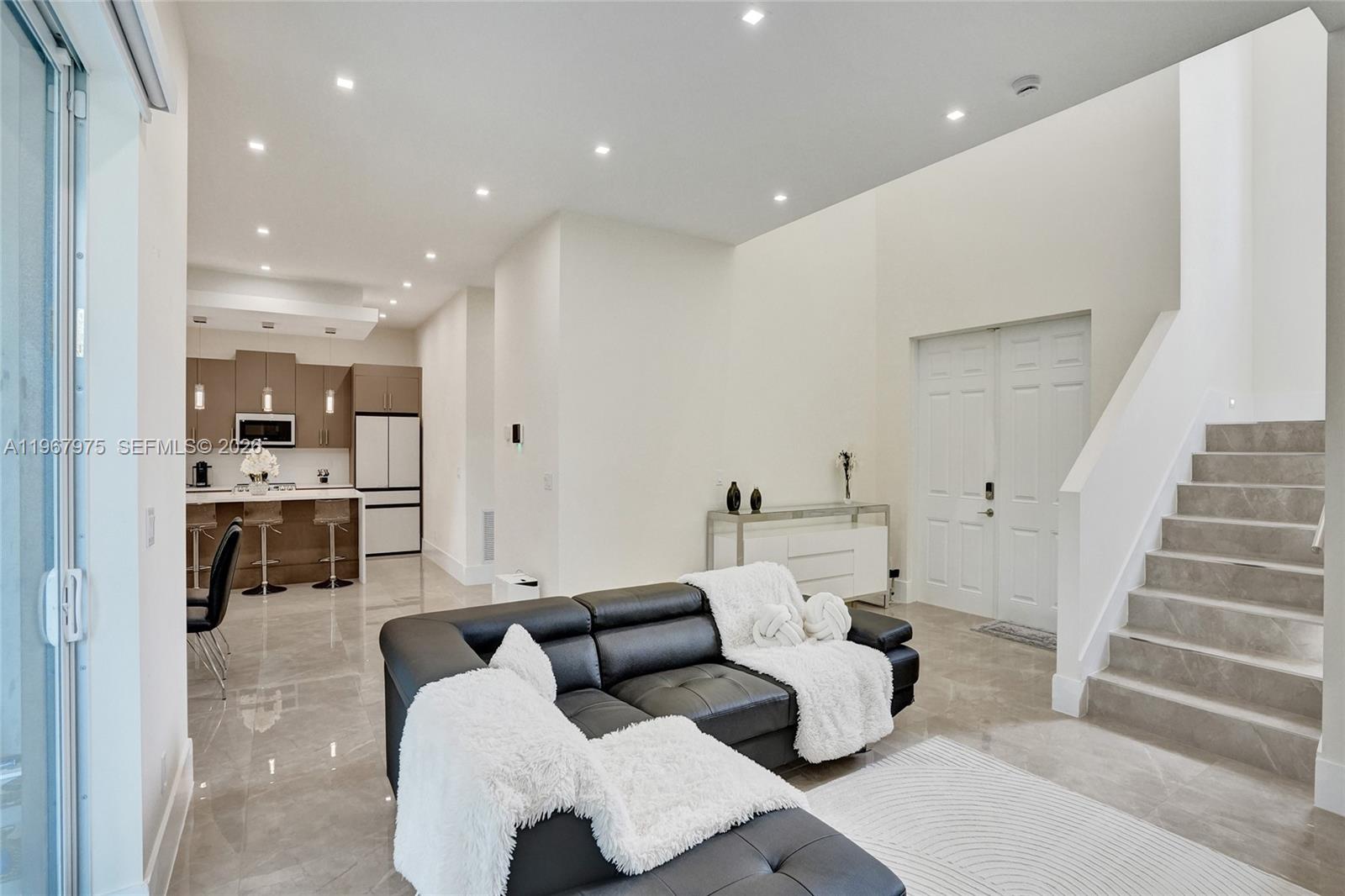 MEADOWGREEN TRAIL - Residential