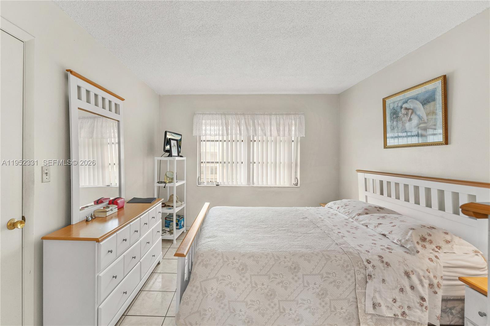 3071 NW 47th Ter 323, Lauderdale Lakes, FL, 33313/$49,999 2 3071 NW 47th Ter 323