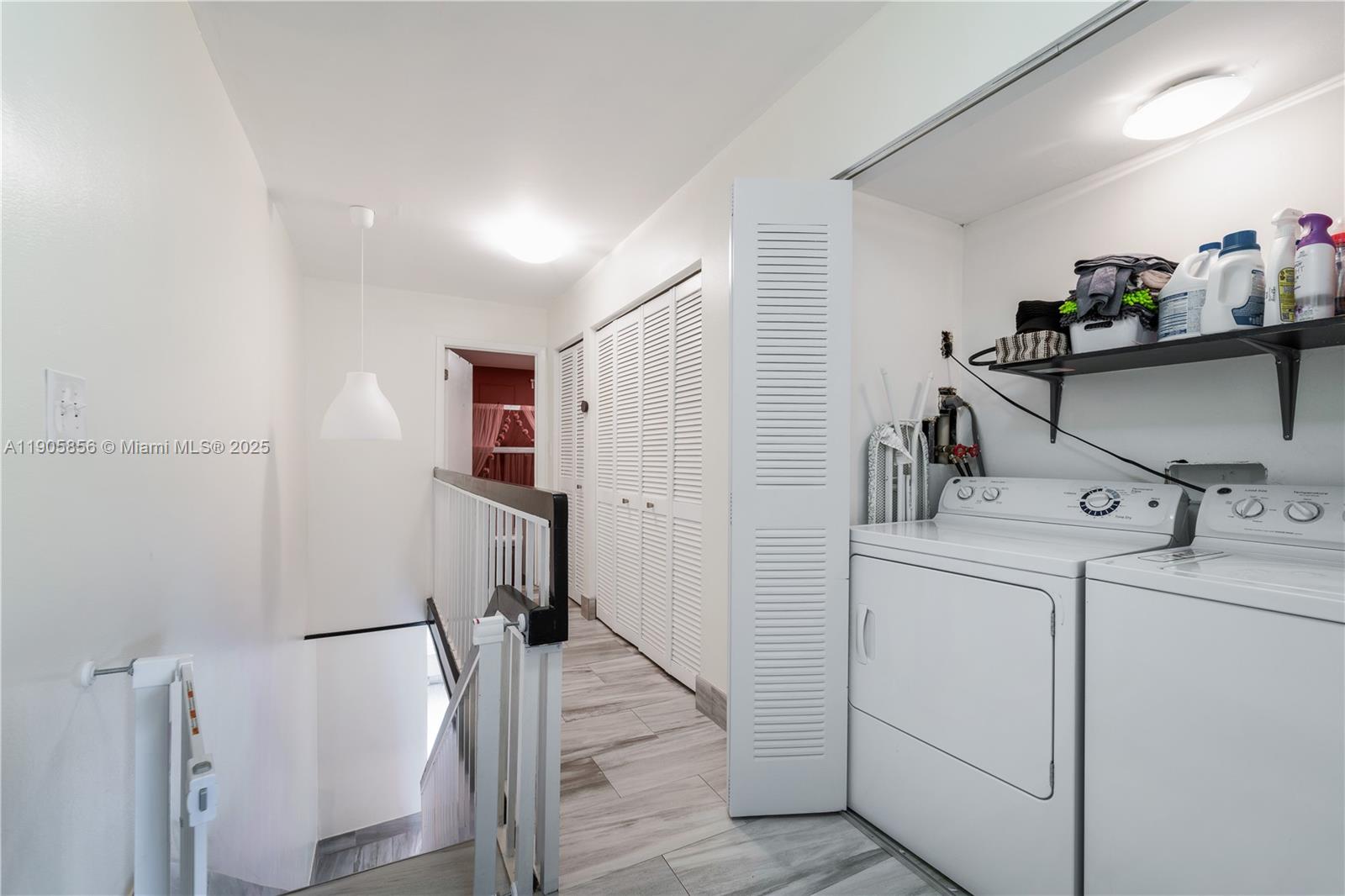 VILLAS OF AMBERWOOD CONDO - Residential