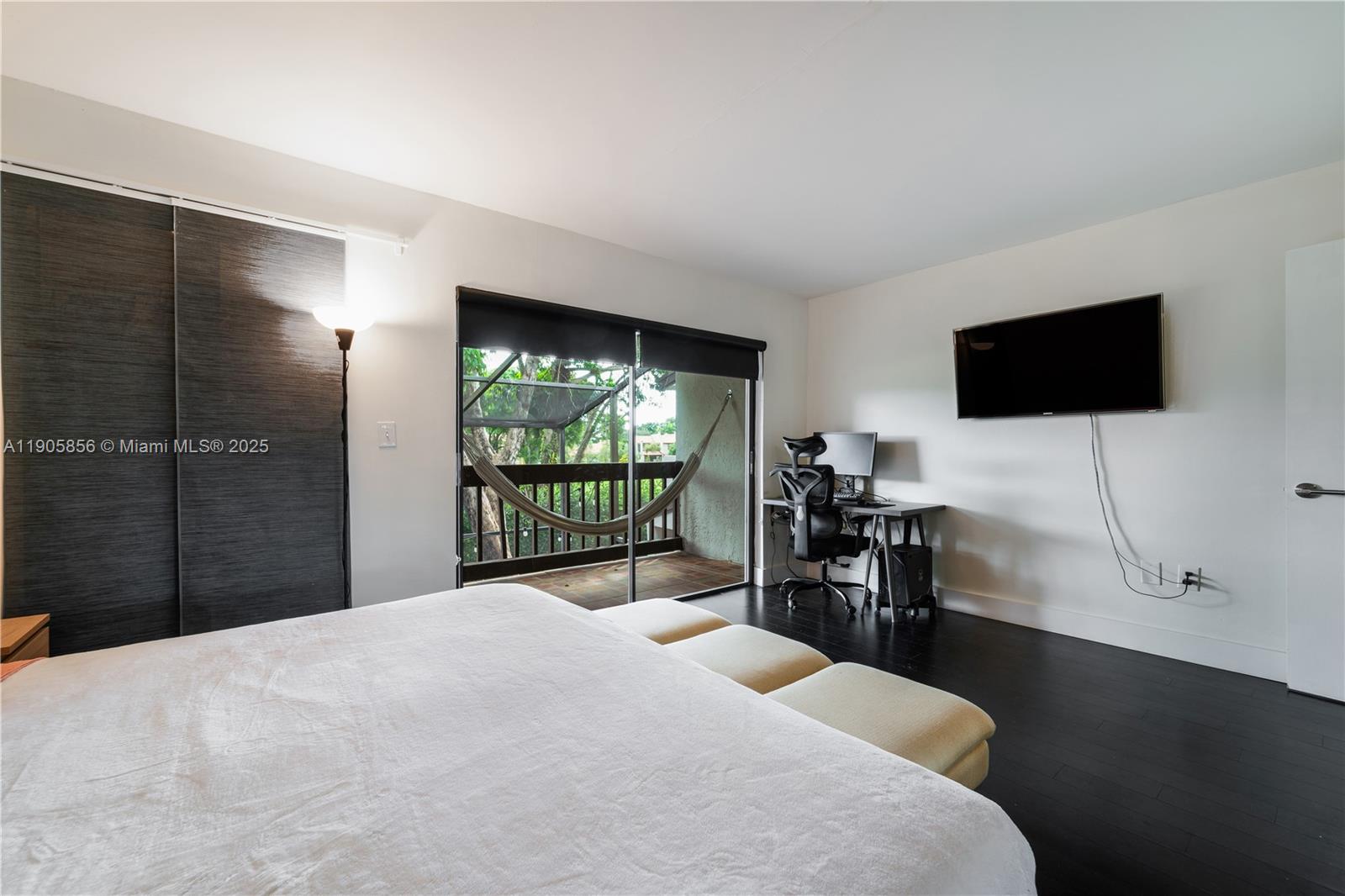 VILLAS OF AMBERWOOD CONDO - Residential