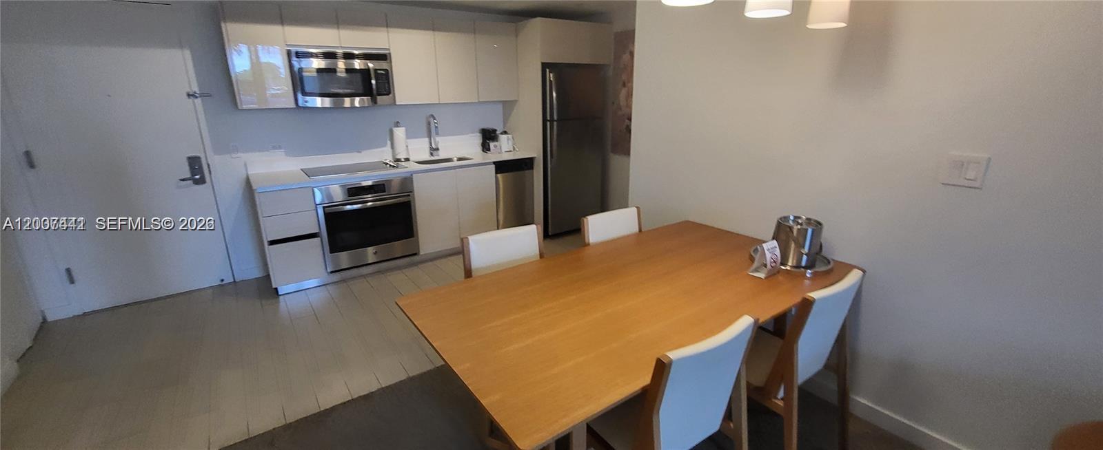 BEACHWALK CONDOMINIUM - Residential