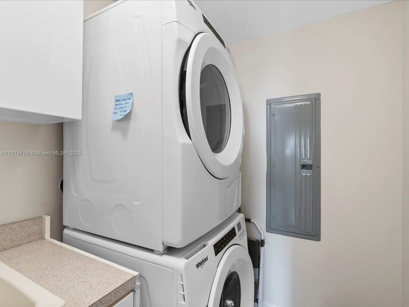 ACQUALINA OCEAN RESIDENCE - Residential