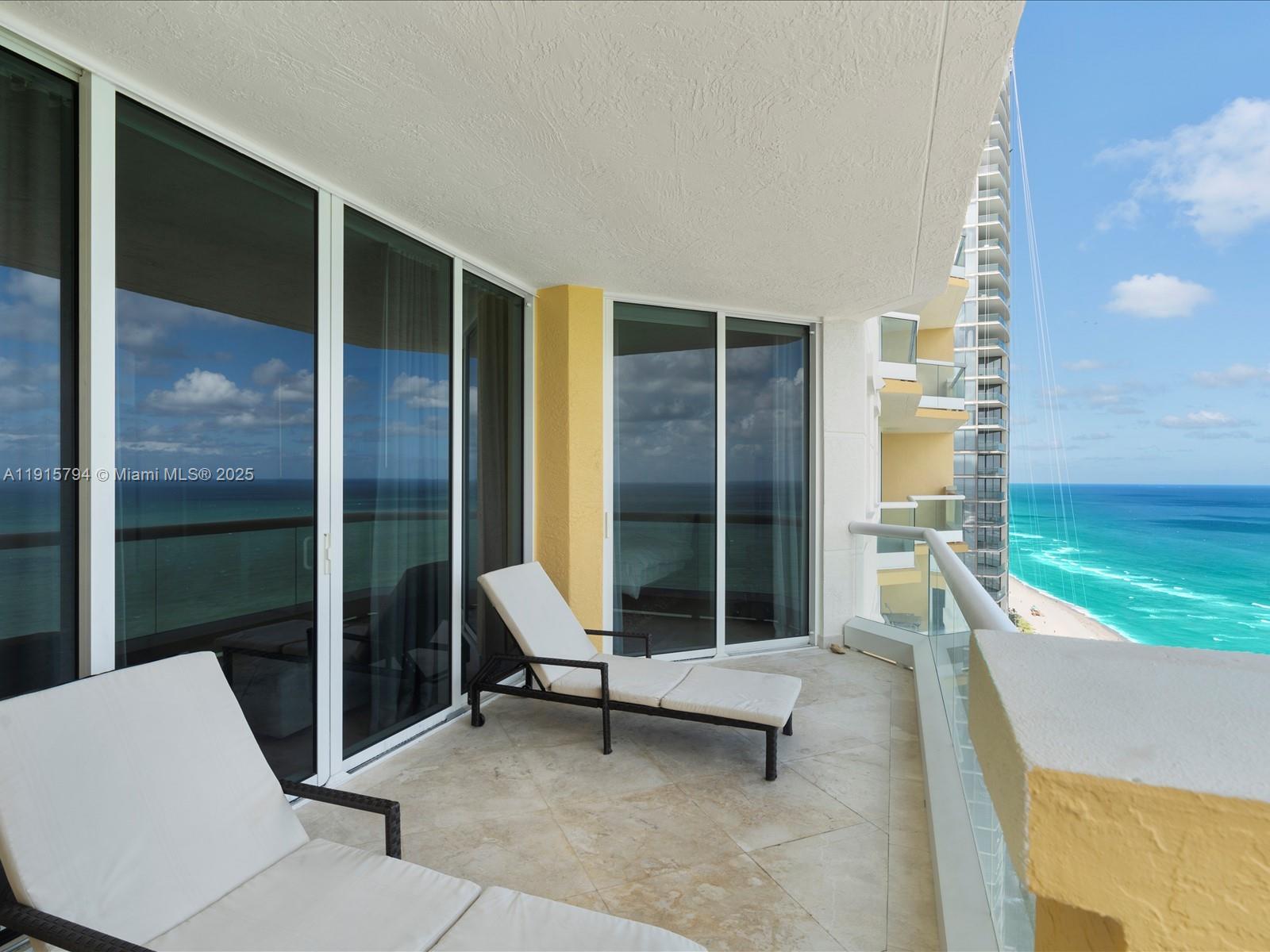 ACQUALINA OCEAN RESIDENCE - Residential