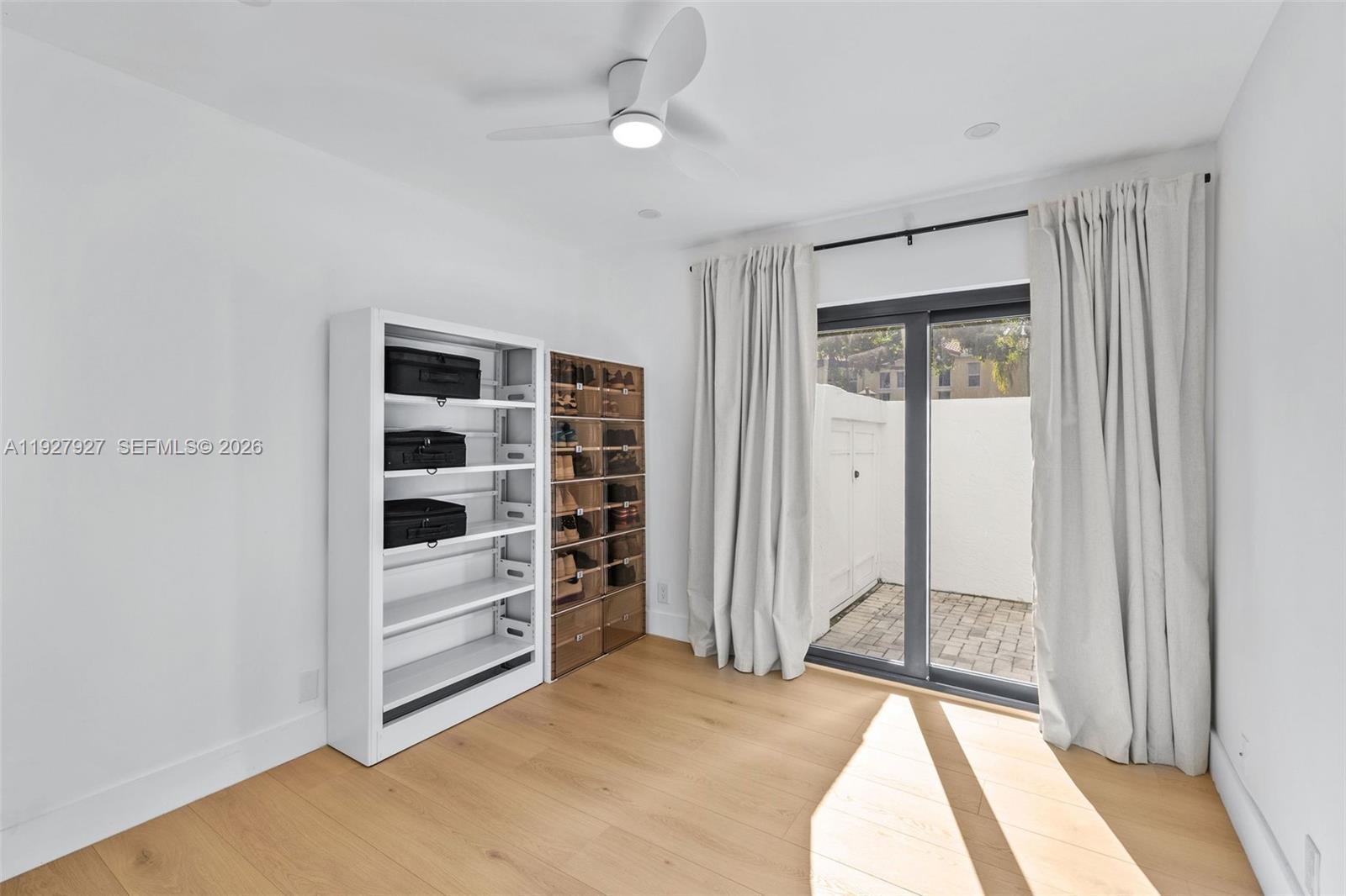 COSTAIN VILLAS HARBOR VIL - Residential