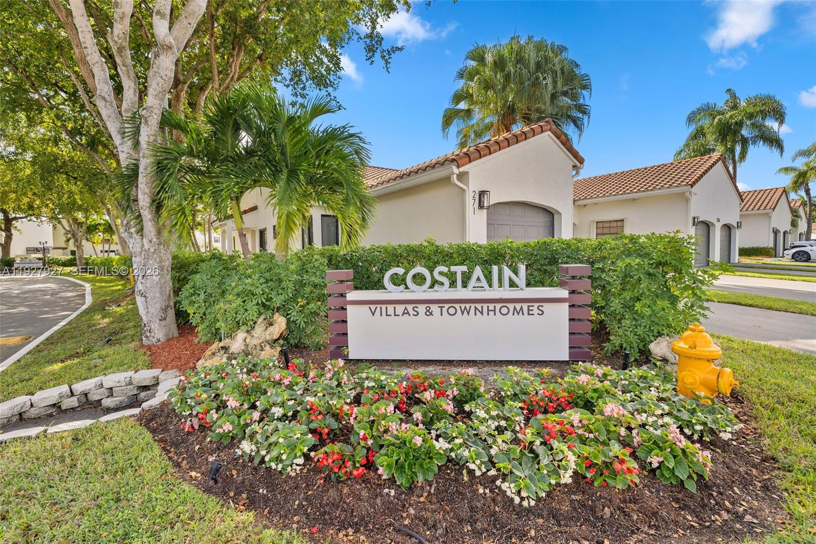 COSTAIN VILLAS HARBOR VIL - Residential