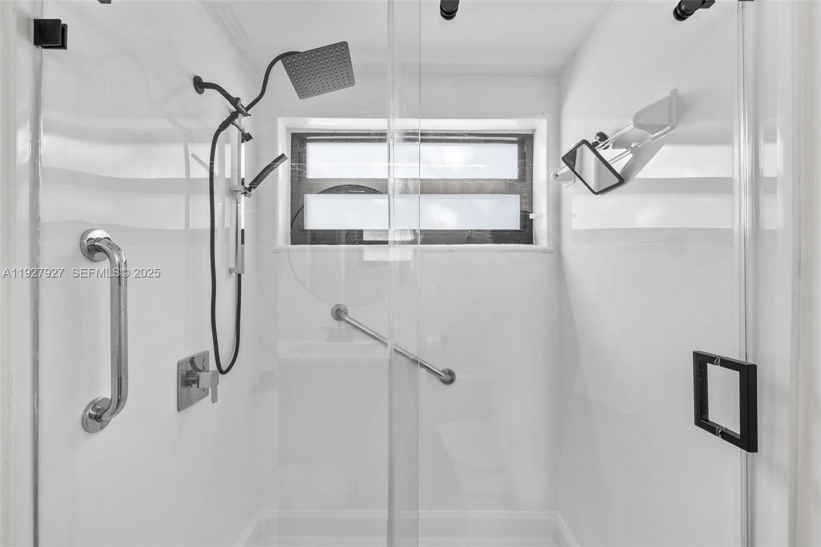 COSTAIN VILLAS HARBOR VIL - Residential