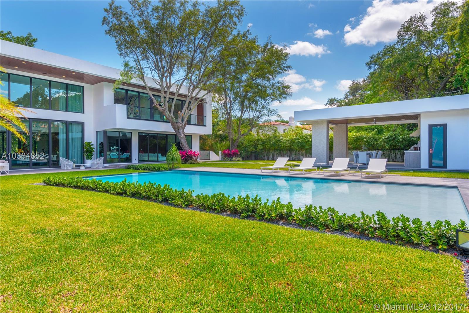 PRICE TERRACE - Residential