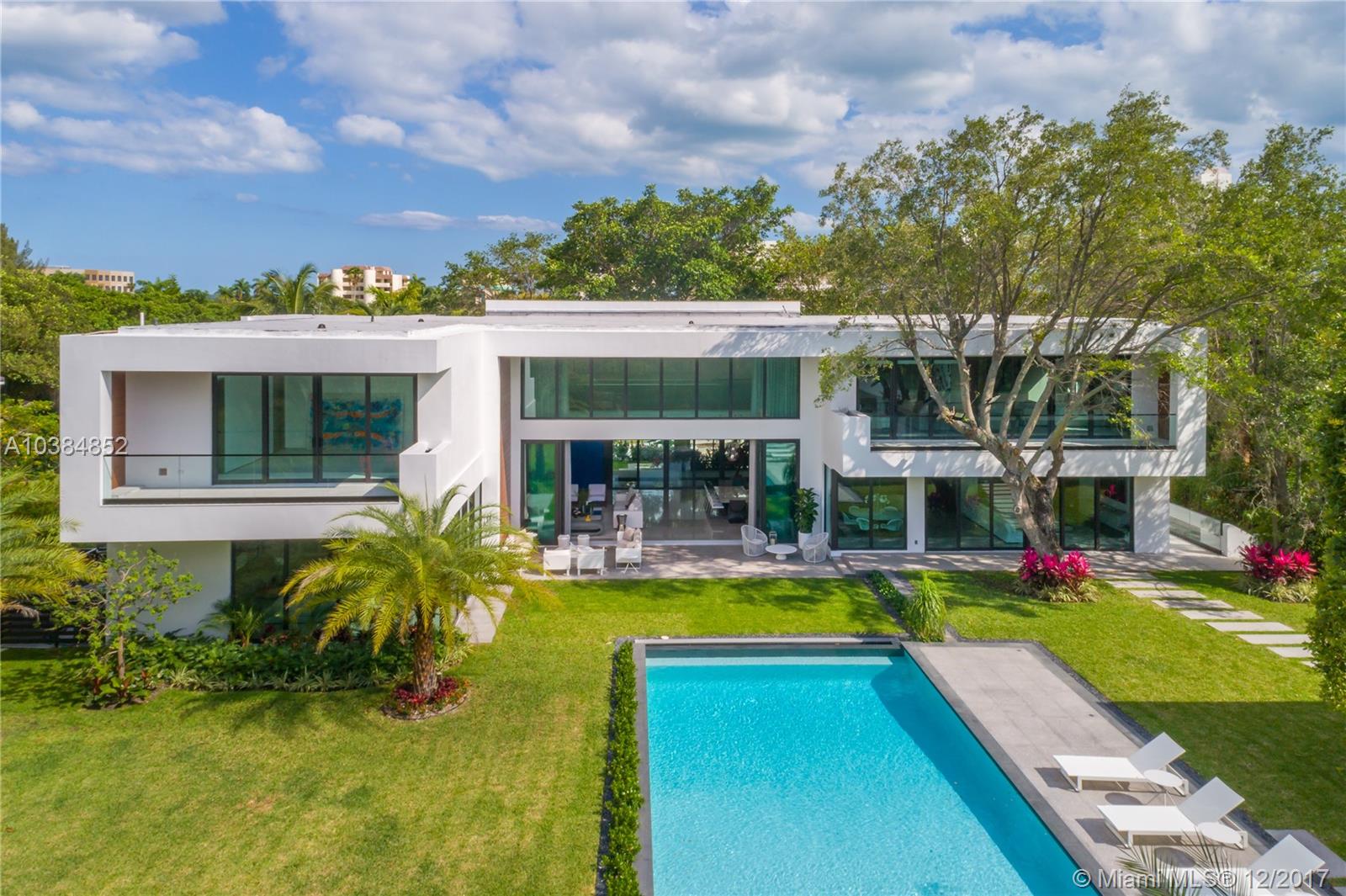 PRICE TERRACE - Residential