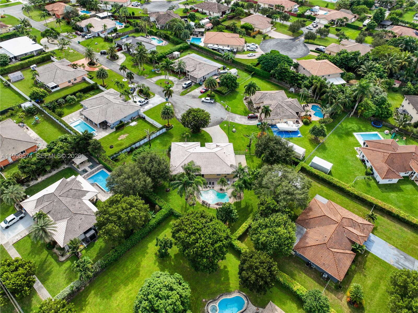 AVOCADO JUNCTION - Residential