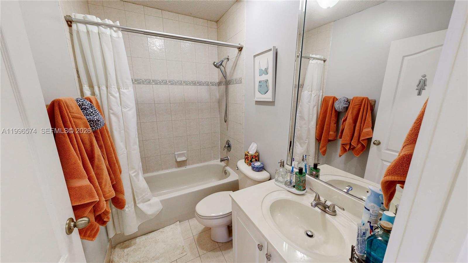 AVOCADO JUNCTION - Residential