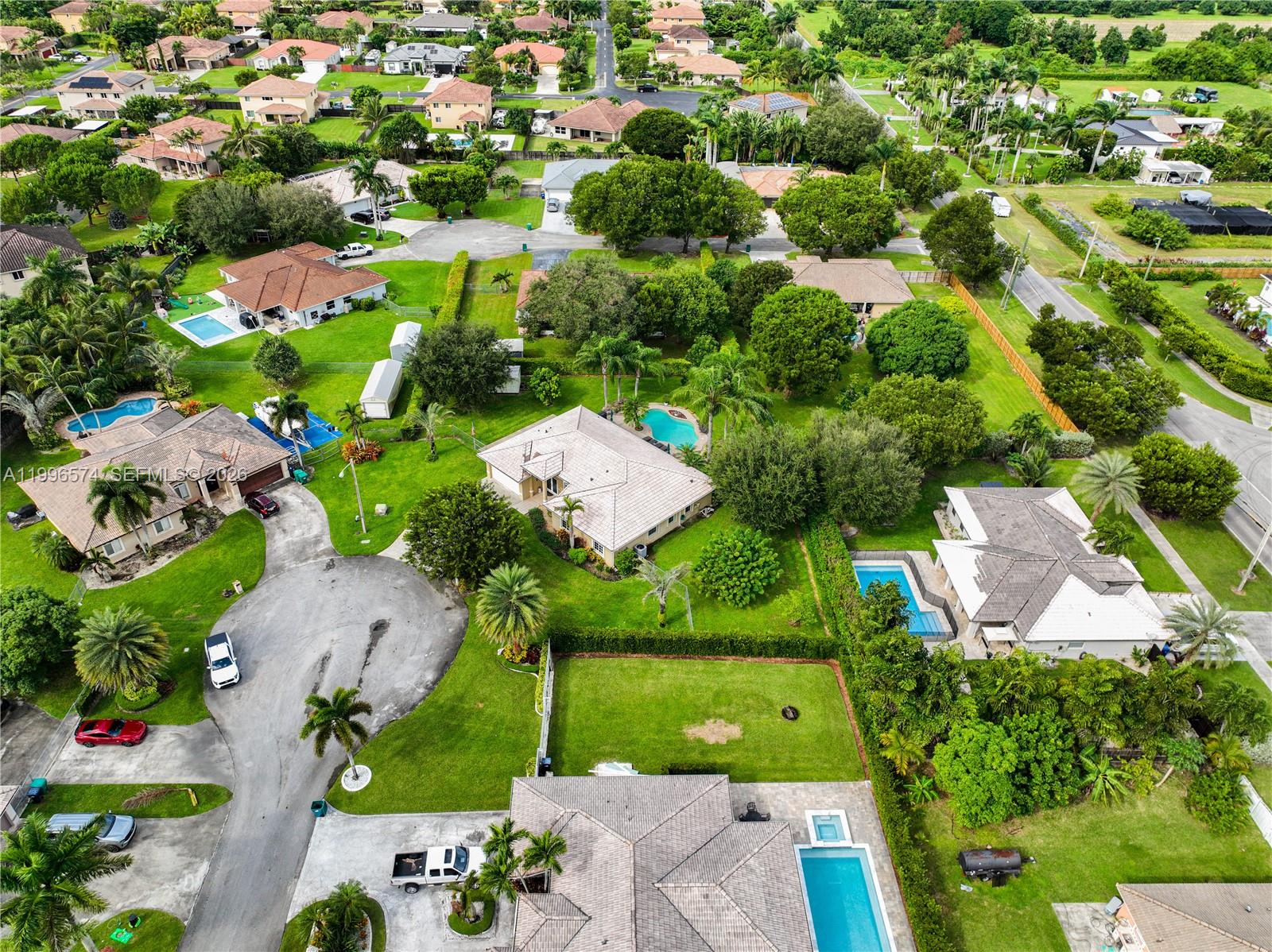 AVOCADO JUNCTION - Residential