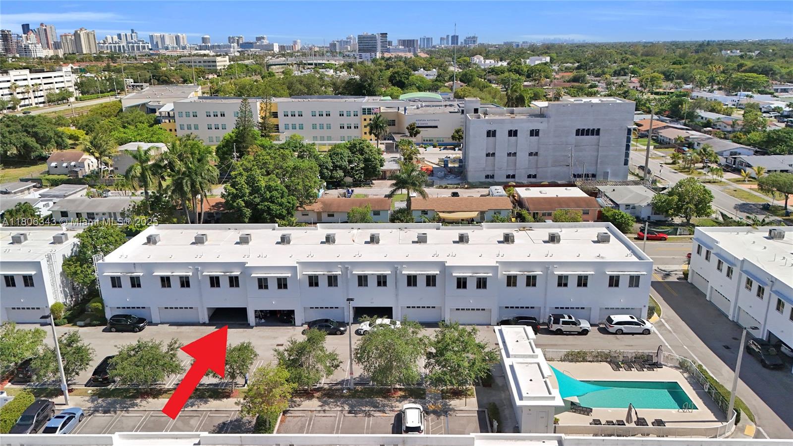 Weitzer Aventura Place - Residential