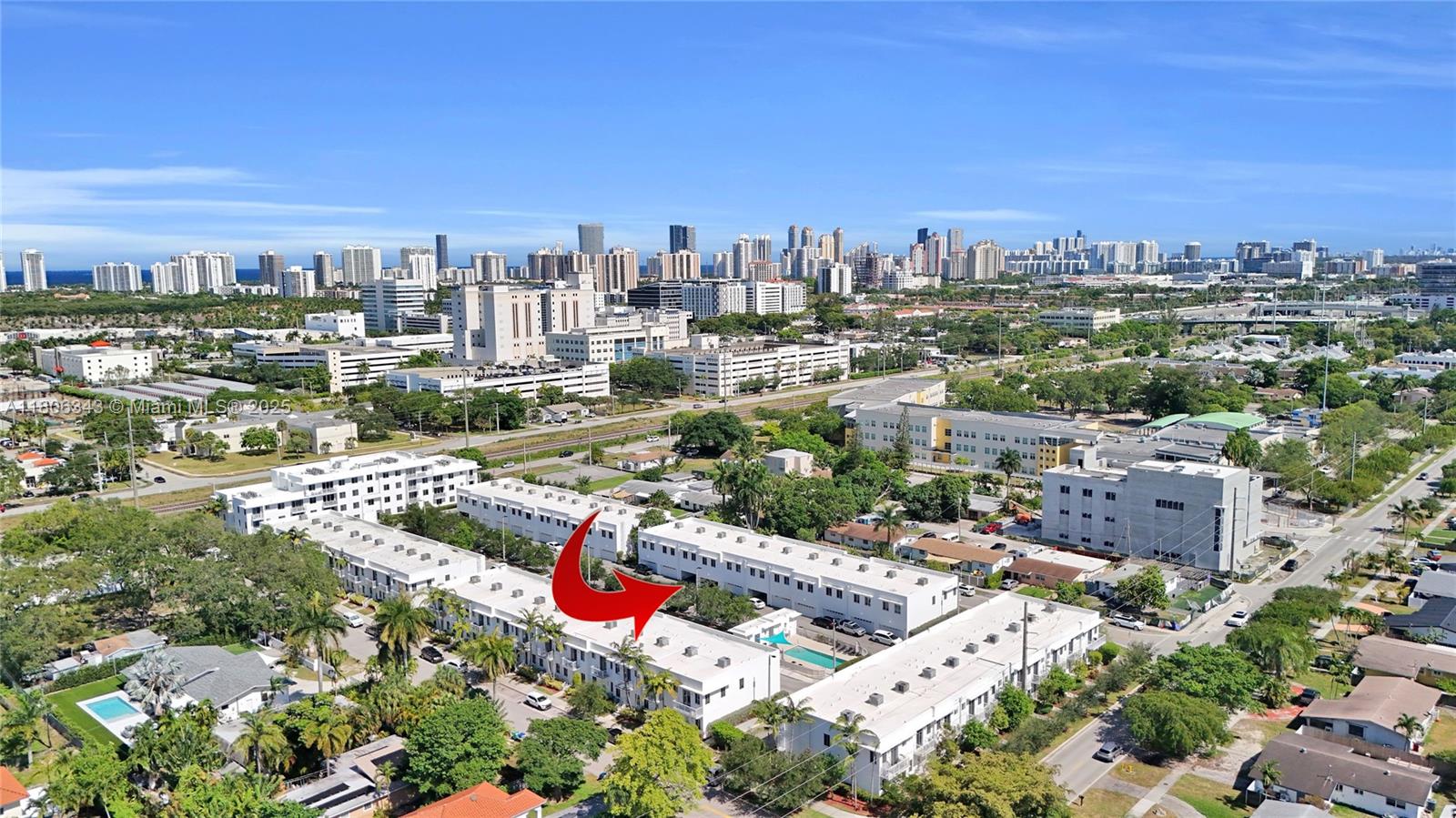 Weitzer Aventura Place - Residential
