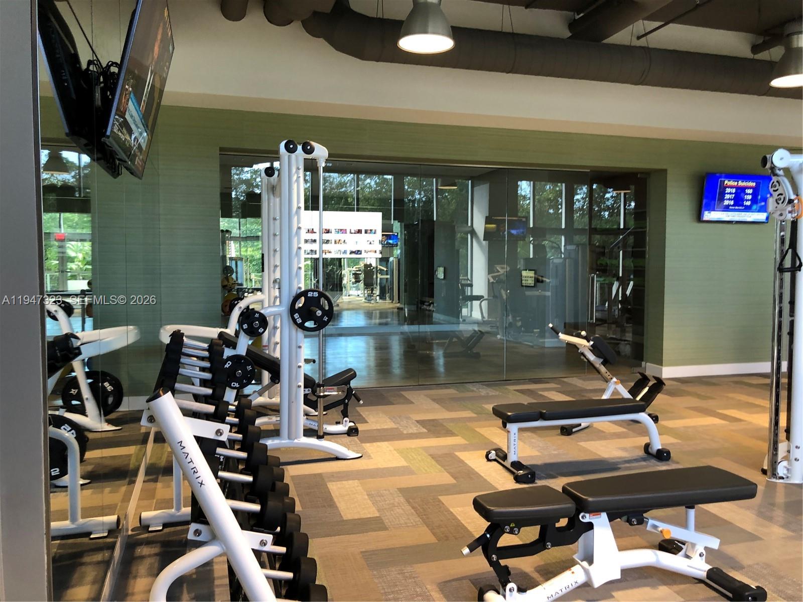 THE HARBOUR SOUTH CONDO - Residential