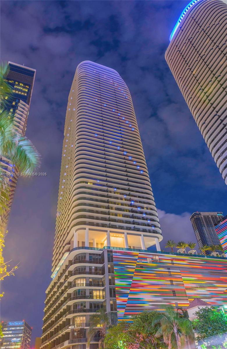 801 SMA RESIDENCES CONDO - Residential Lease