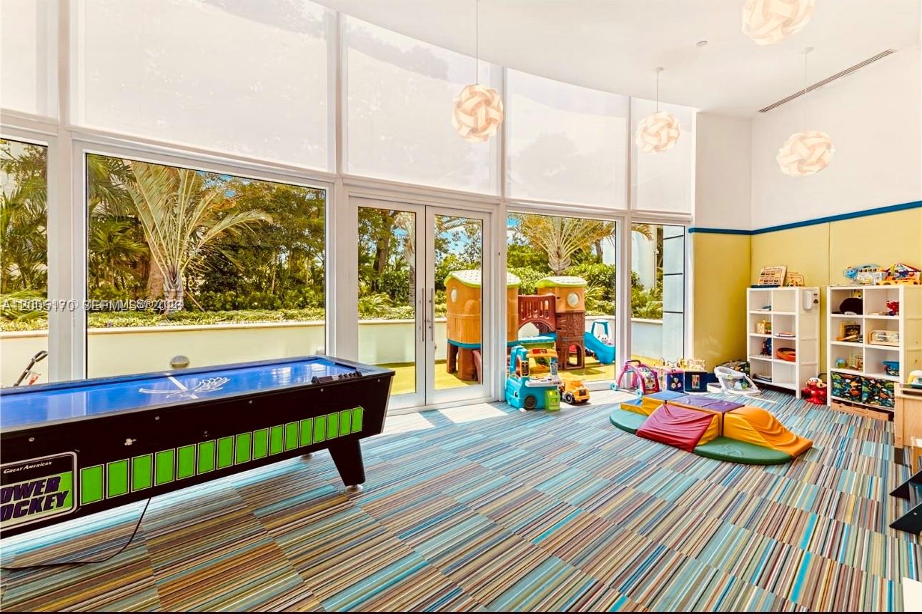 Bristol Tower Condo - Residential