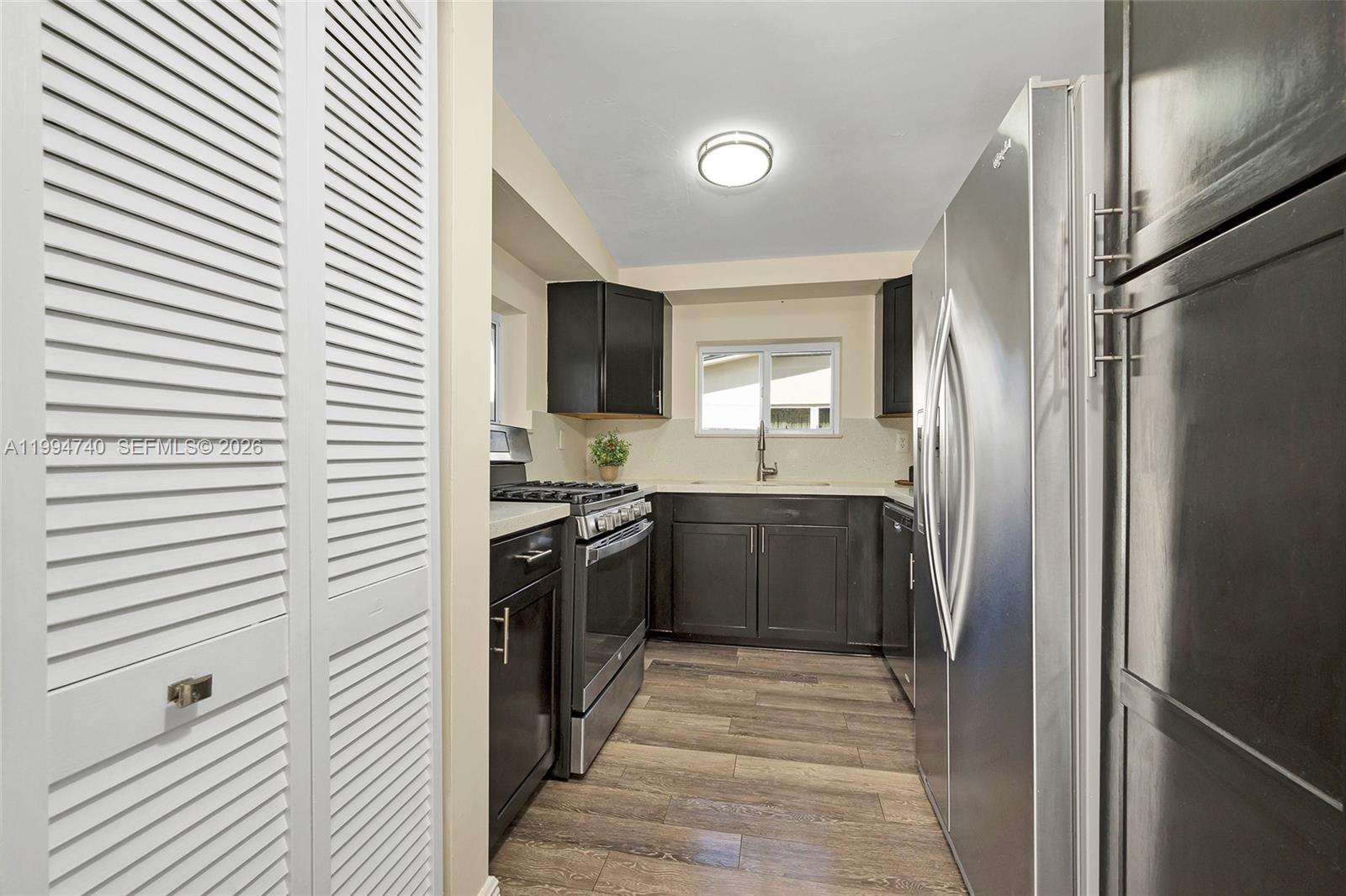 PEARL ESTATES - Residential