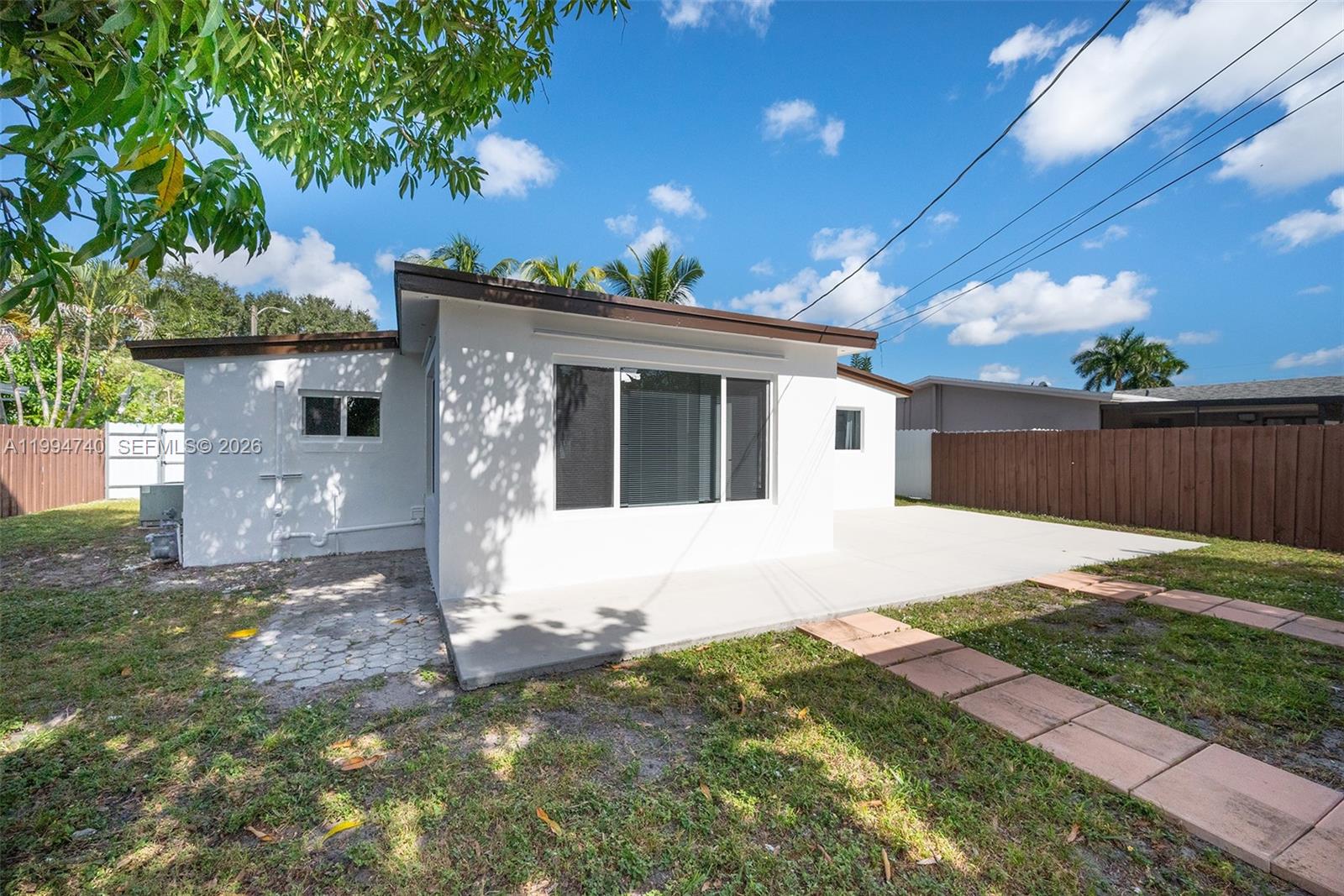 PEARL ESTATES - Residential