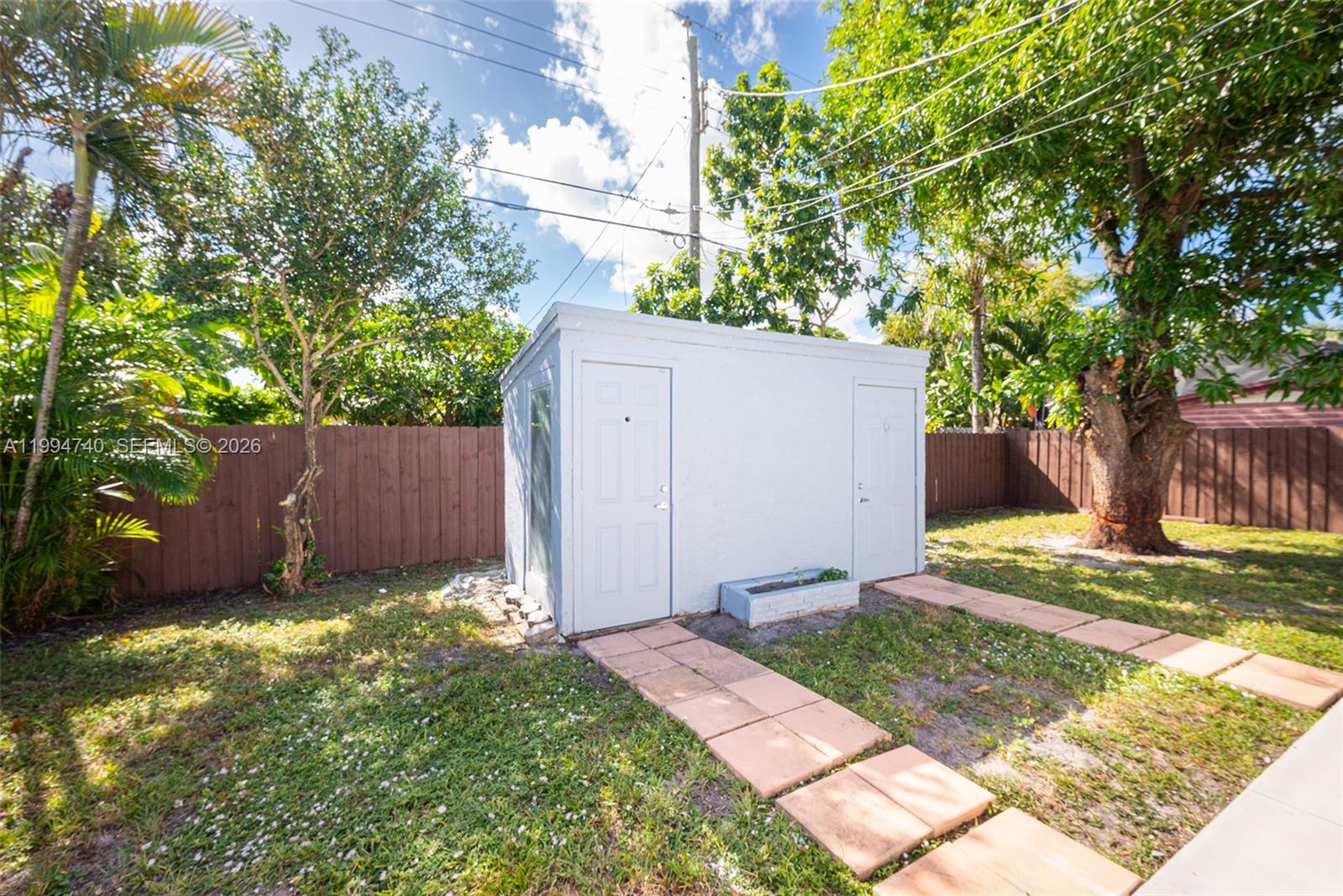 PEARL ESTATES - Residential