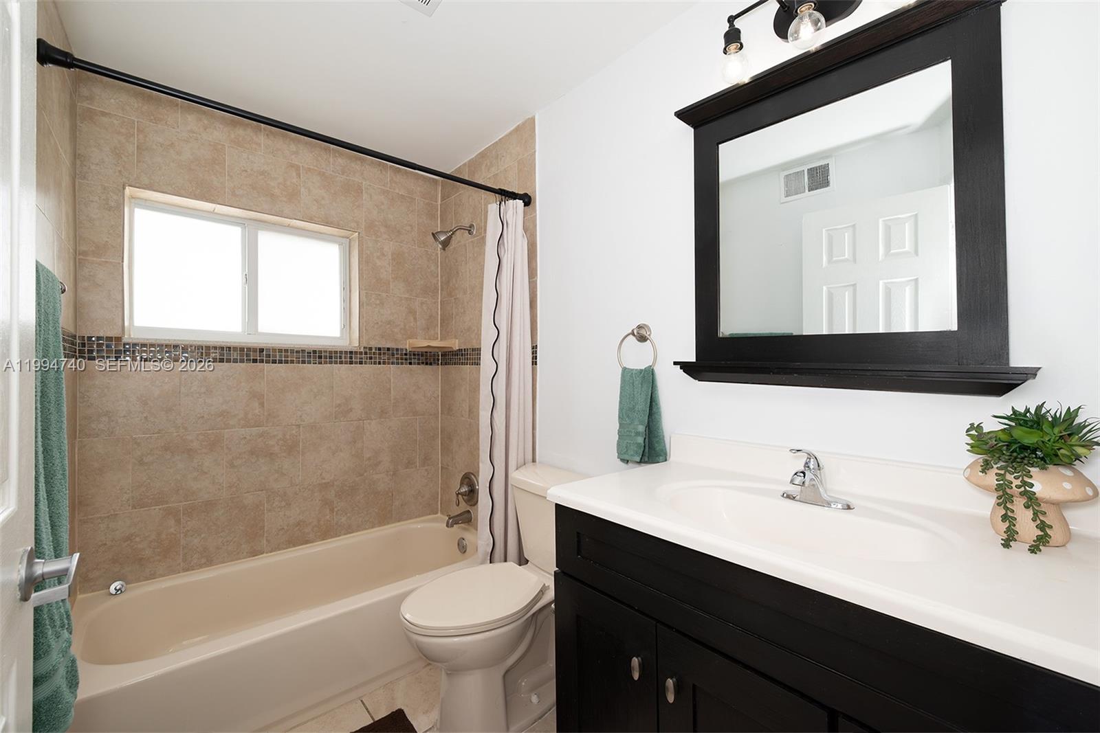 PEARL ESTATES - Residential