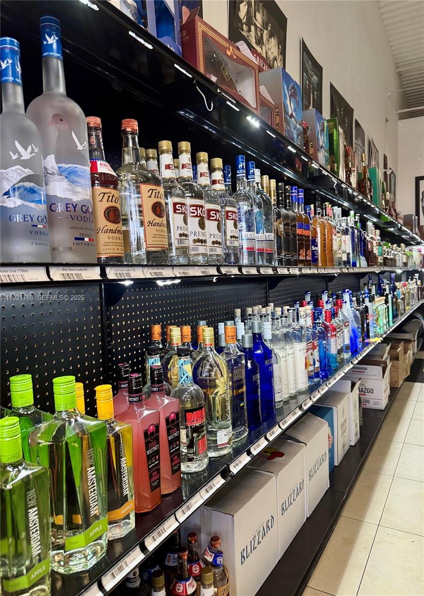 View photos, virtual tours, details... 1011 Hallandale Beach Blvd