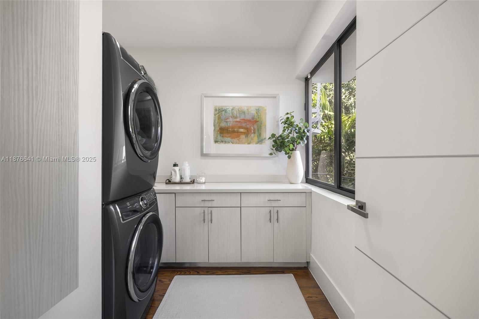 OCEAN VIEW HEIGHTS - Residential