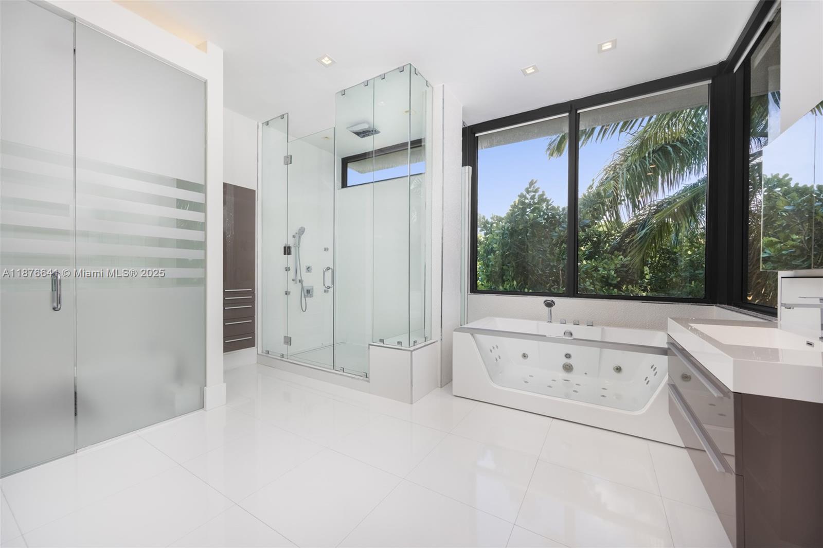 OCEAN VIEW HEIGHTS - Residential