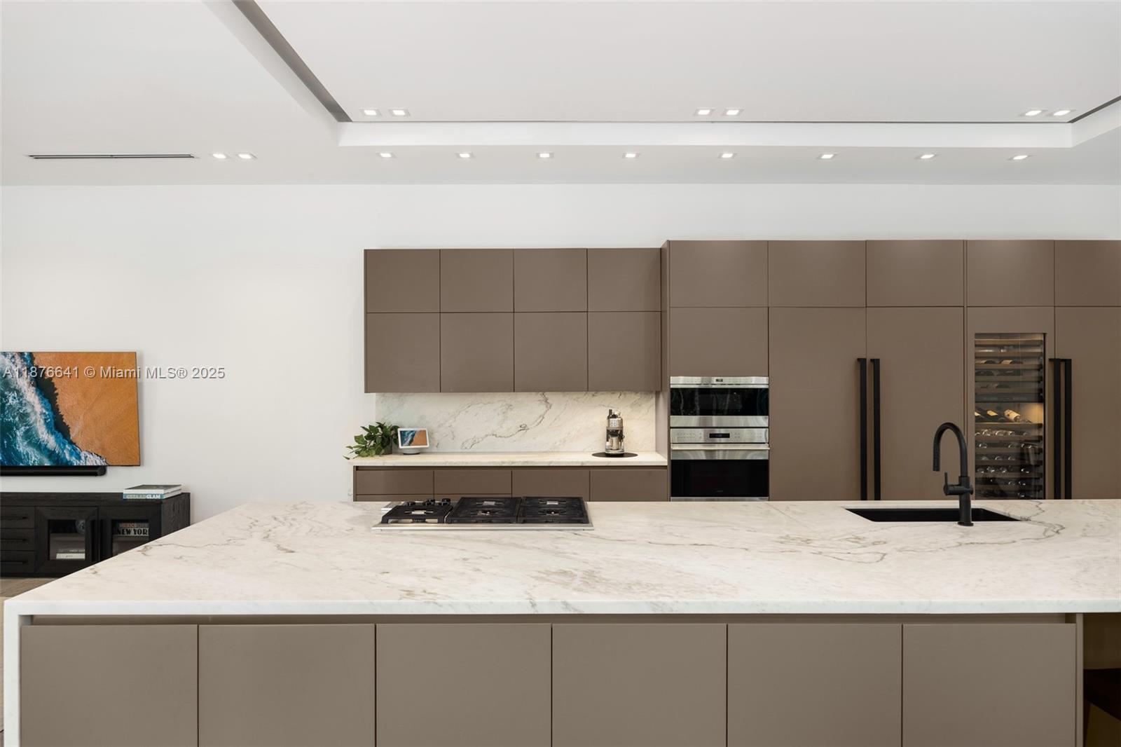 OCEAN VIEW HEIGHTS - Residential