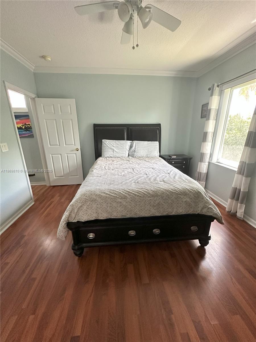 LAKEVIEW WEST - Residential