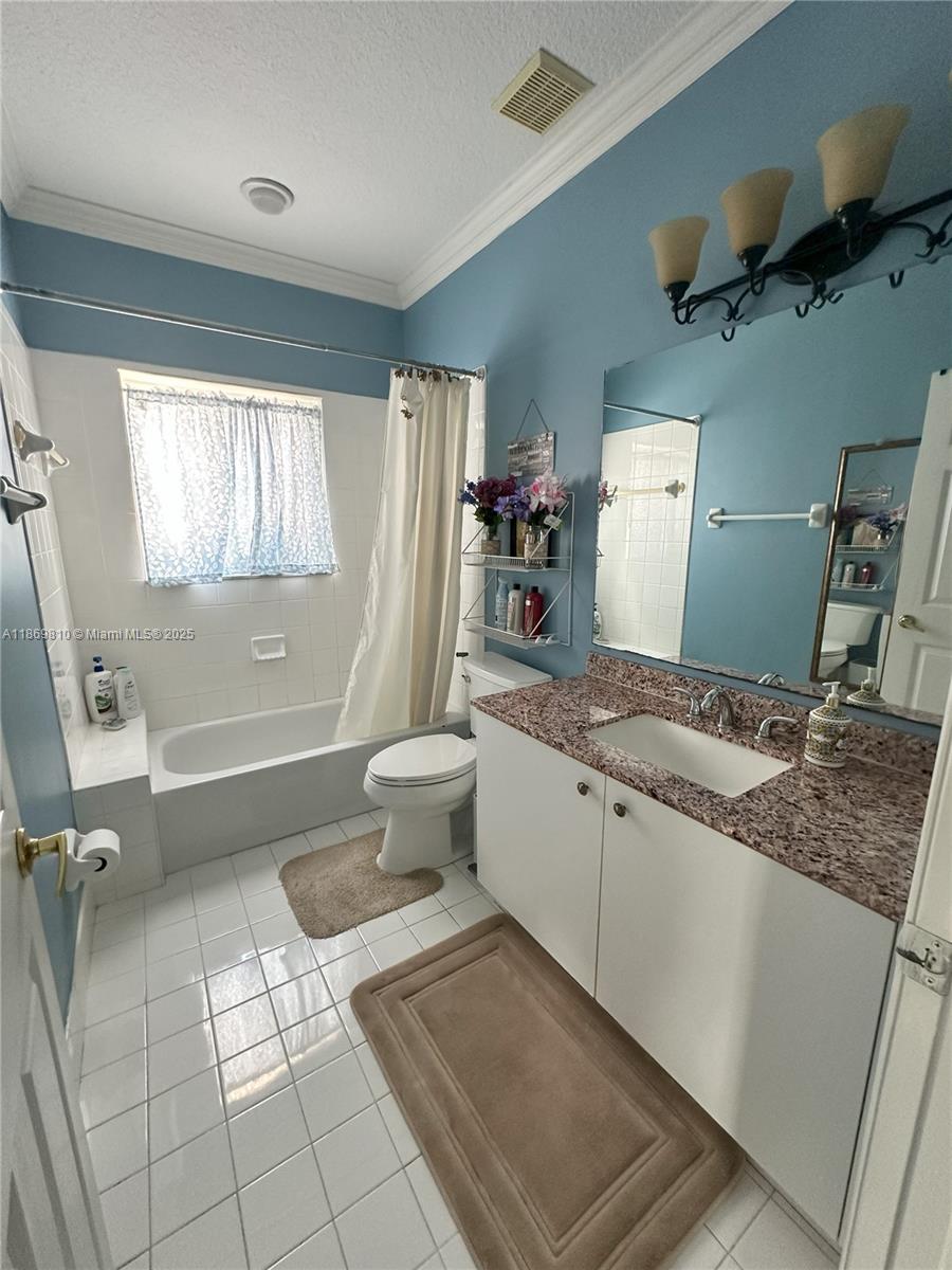 LAKEVIEW WEST - Residential